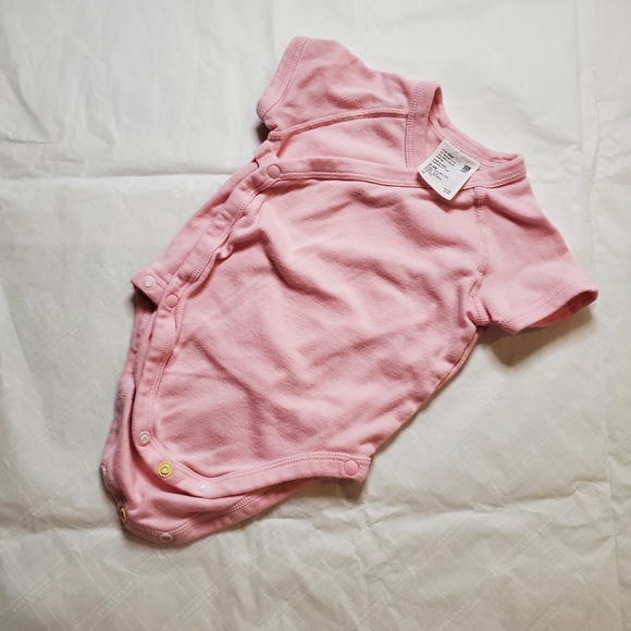 Carter's x Uniqlo Baby (3-6M) Set - Picture 4 of 6